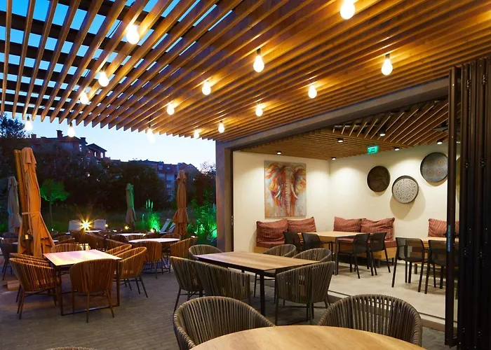 Hotel Amara Sugar 3*